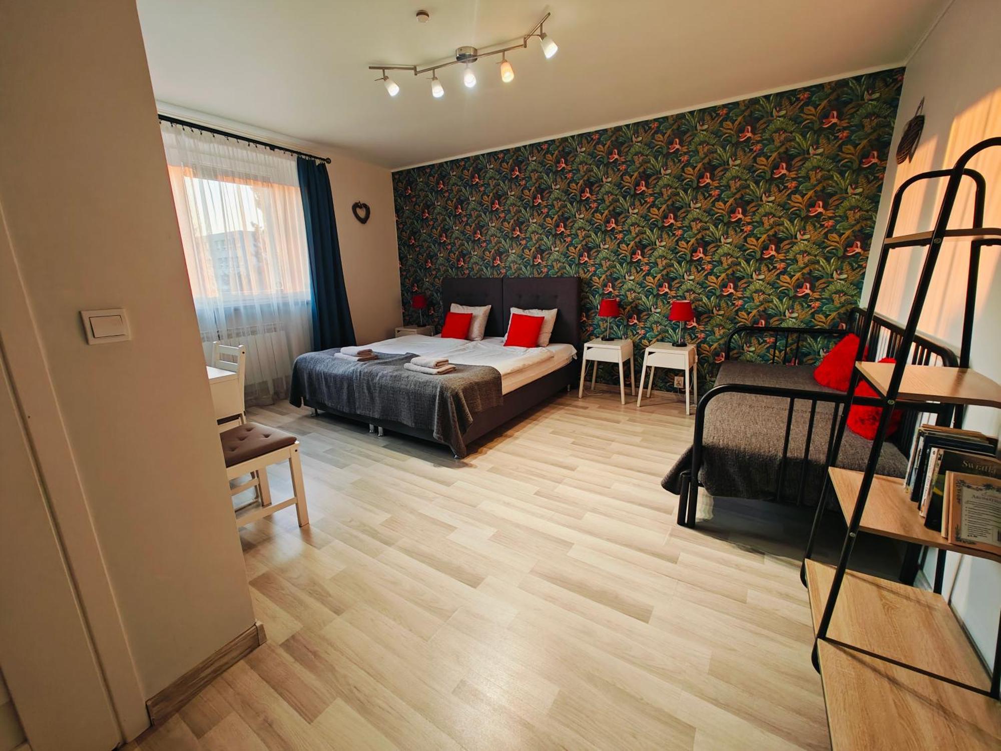 7Th Room Guest House オシフィエンチム エクステリア 写真